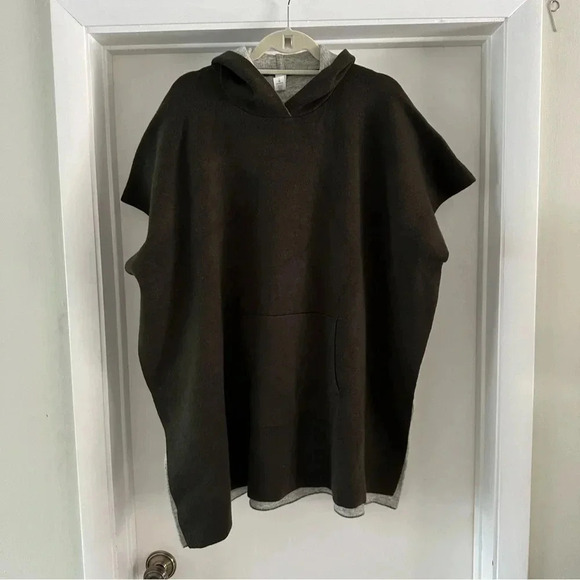 Lululemon All In A Day Hooded Poncho Heathered Highlander / Dark Olive One Size - Picture 8 of 13